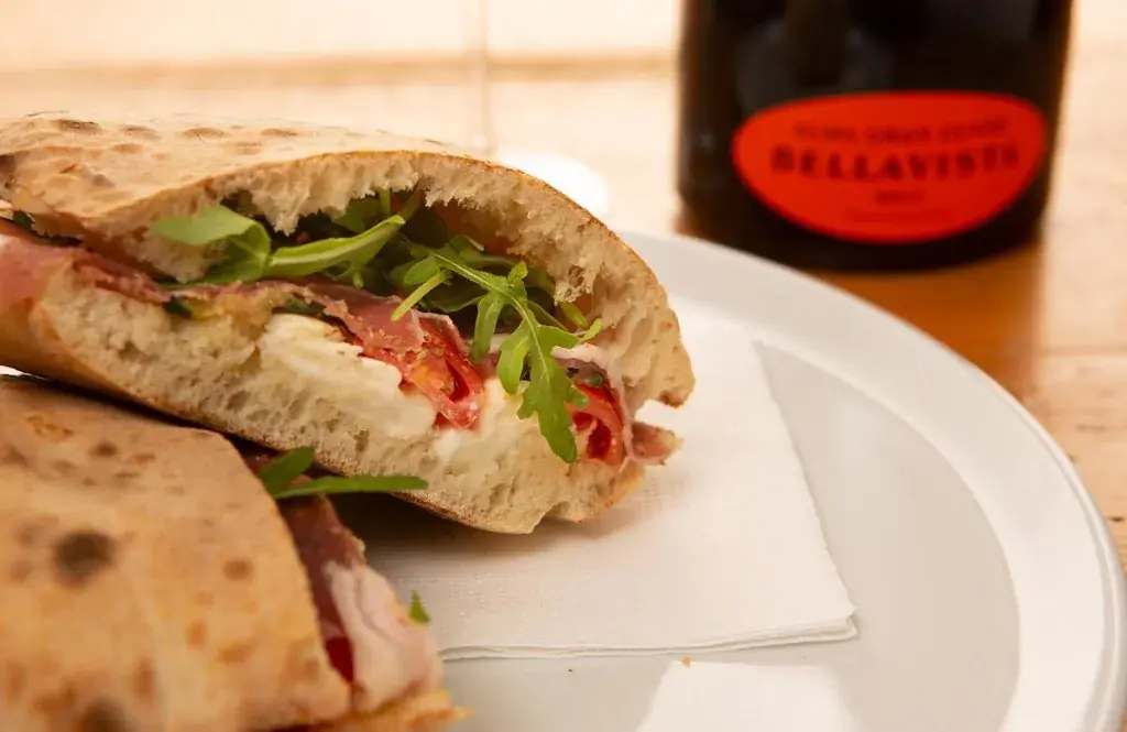 Menu_Pizza Basta_Gstaad_image_8