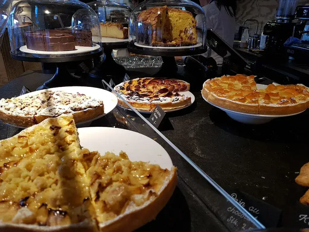 Beat A. Schwendimann_Délice Café & Chocolatier_Saanen_review