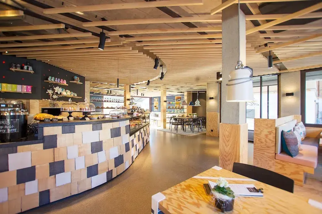 Délice Café & Chocolatier_Saanen_slider_image_1