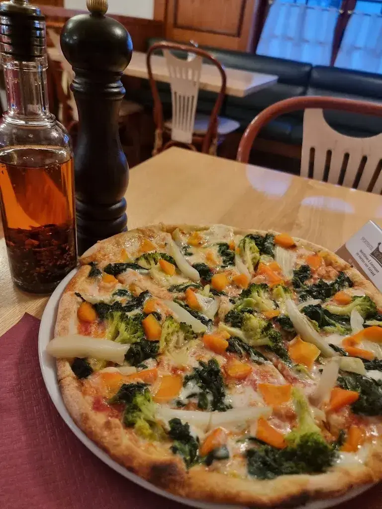 Menu_Restaurant Victoria_Gstaad_image_9