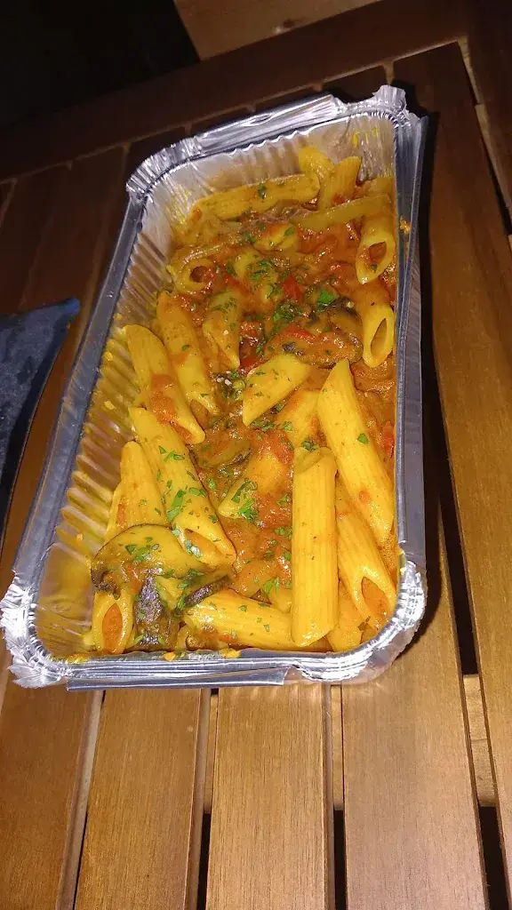 Adrian und Damaris von Gunten_Pizzeria L'Olivo_Toffen_recensione