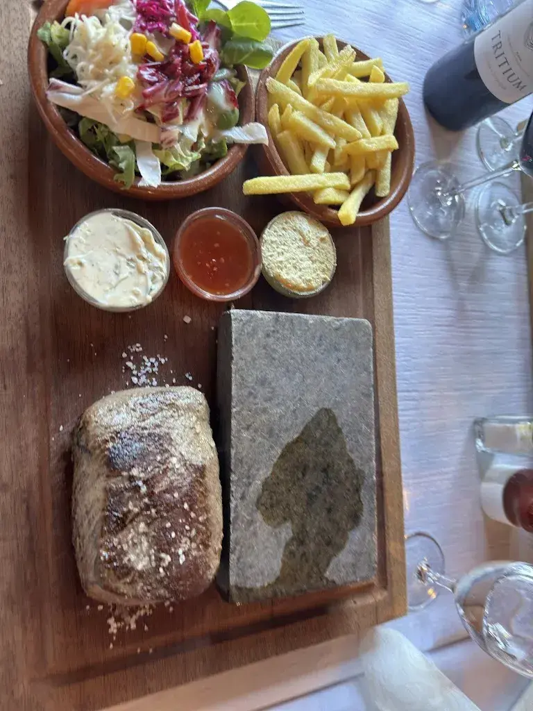 Tiffany rose_Linde Kaufdorf GmbH_Kaufdorf_review