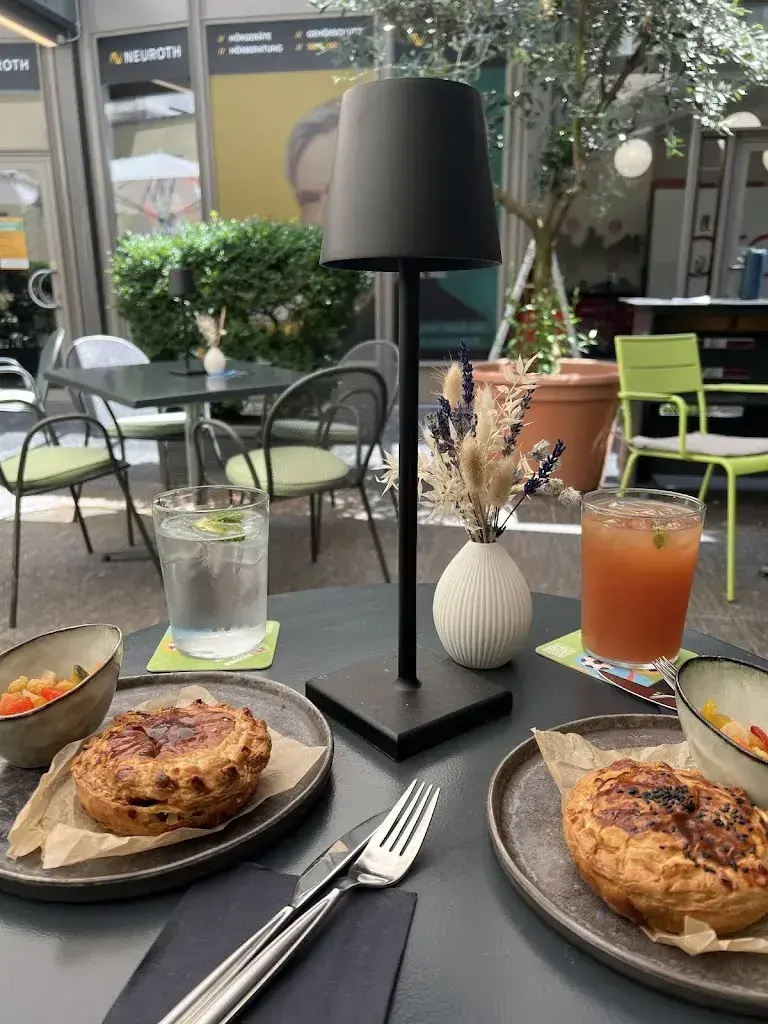 Kurt Heller_mille feuille_Bern_avis