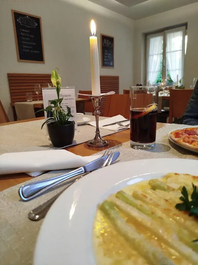 Regina Schüpbach_Wirtschaft Zum Schütz_Zollbrück_review