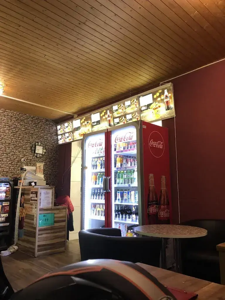 Icygrey toblue_Pizza Bahnhof Zollbrück_Zollbrück_reseña