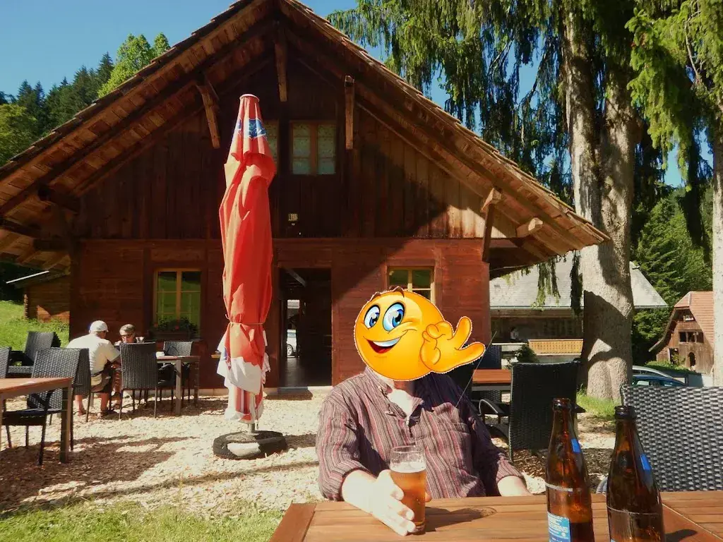 pera ella_Schärmtanne Beizli_Trub_avis