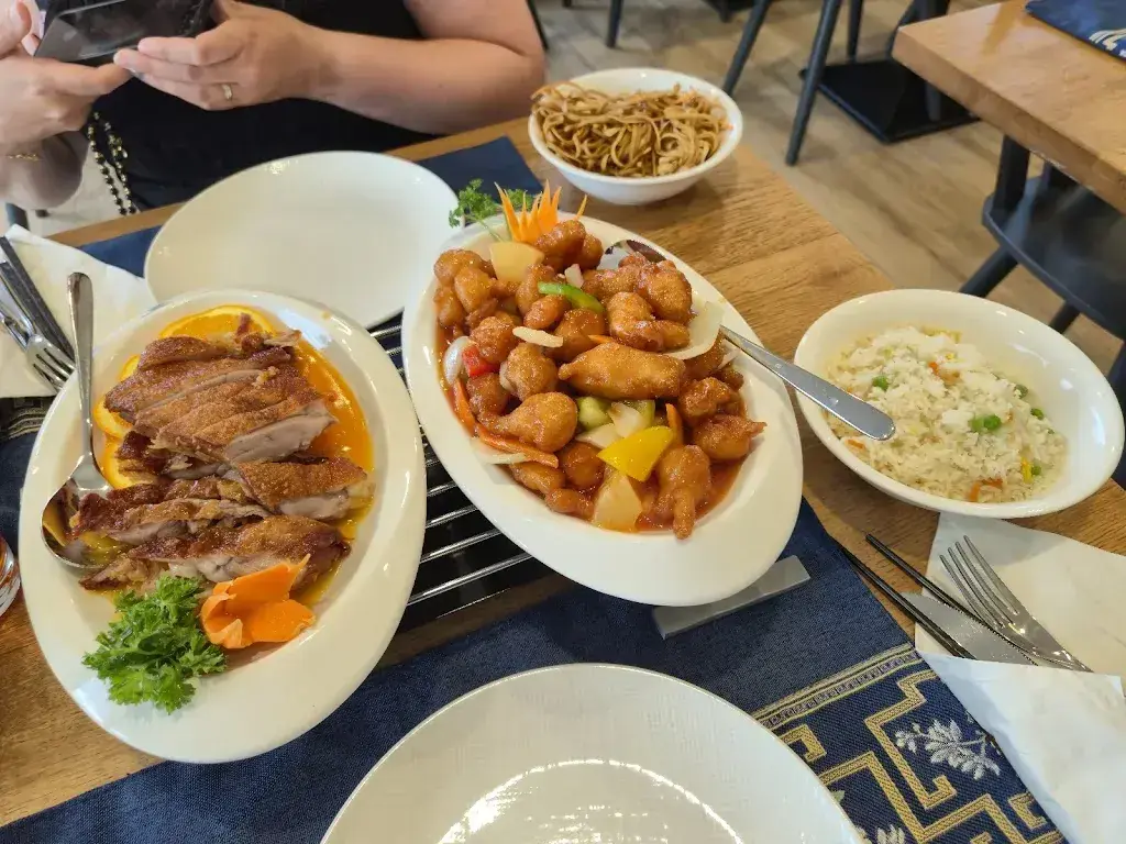 Nic Headsman_Restaurant Mulan_Thun_recensione