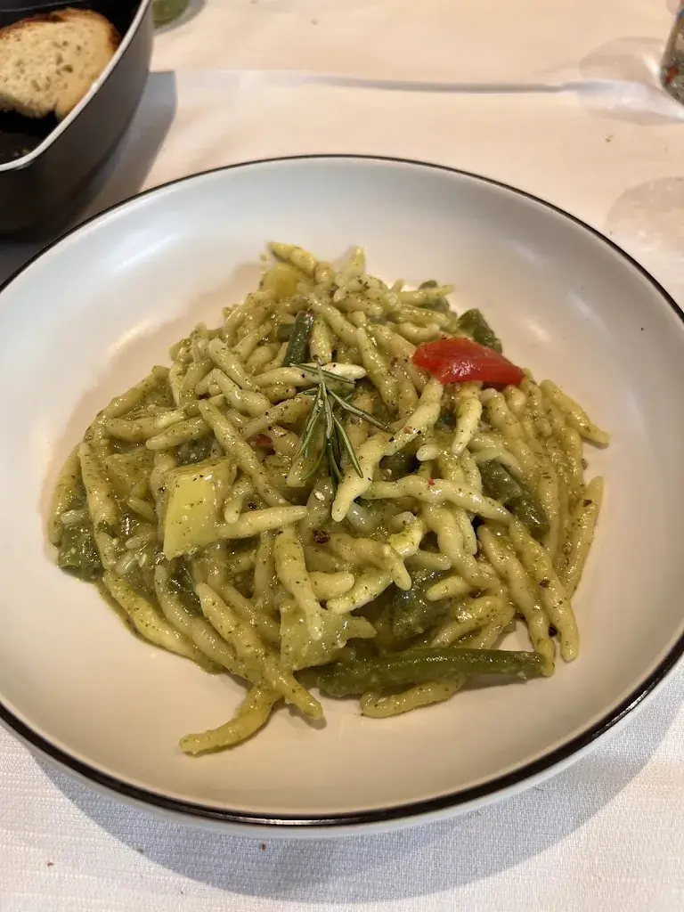 Astrid Usong_EVO Ristorante_Hilterfingen_review