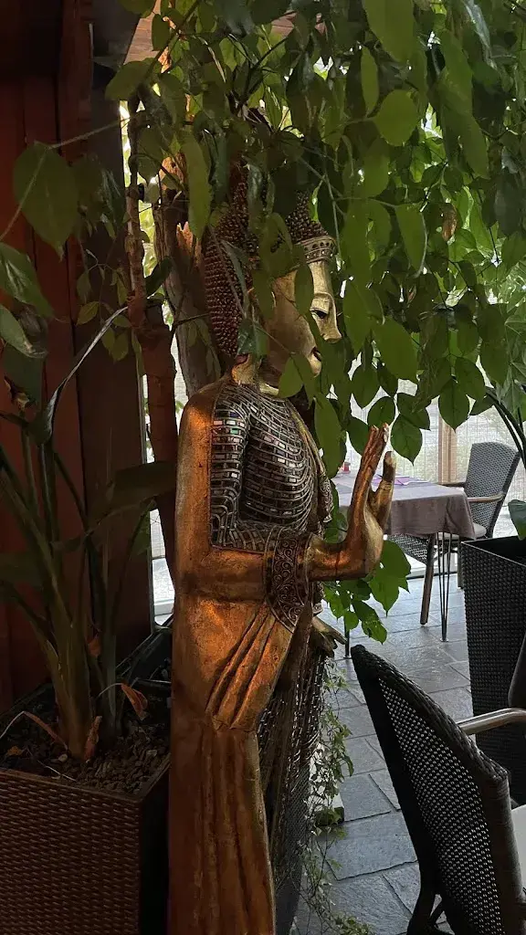 Céline Freundlich_Thai Garden_Hilterfingen_reseña