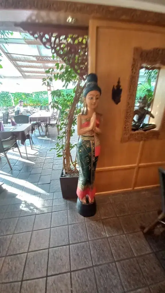 Johnny Hammeken_Thai Garden_Hilterfingen_reseña