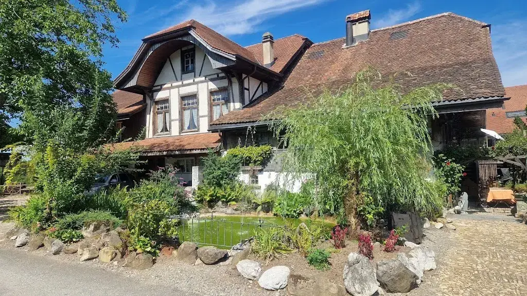 Vincent Disselkoen_Gasthof Weyersbühl_Uebeschi_avis