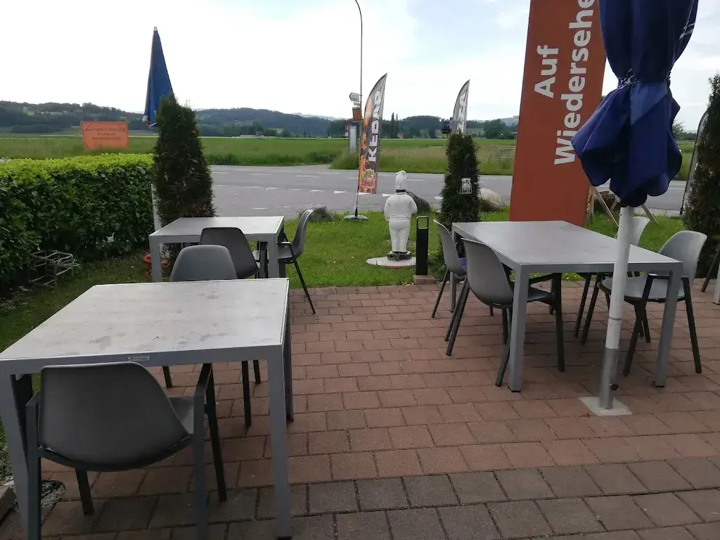 Roadside Bistro_Uetendorf_slider_image_1