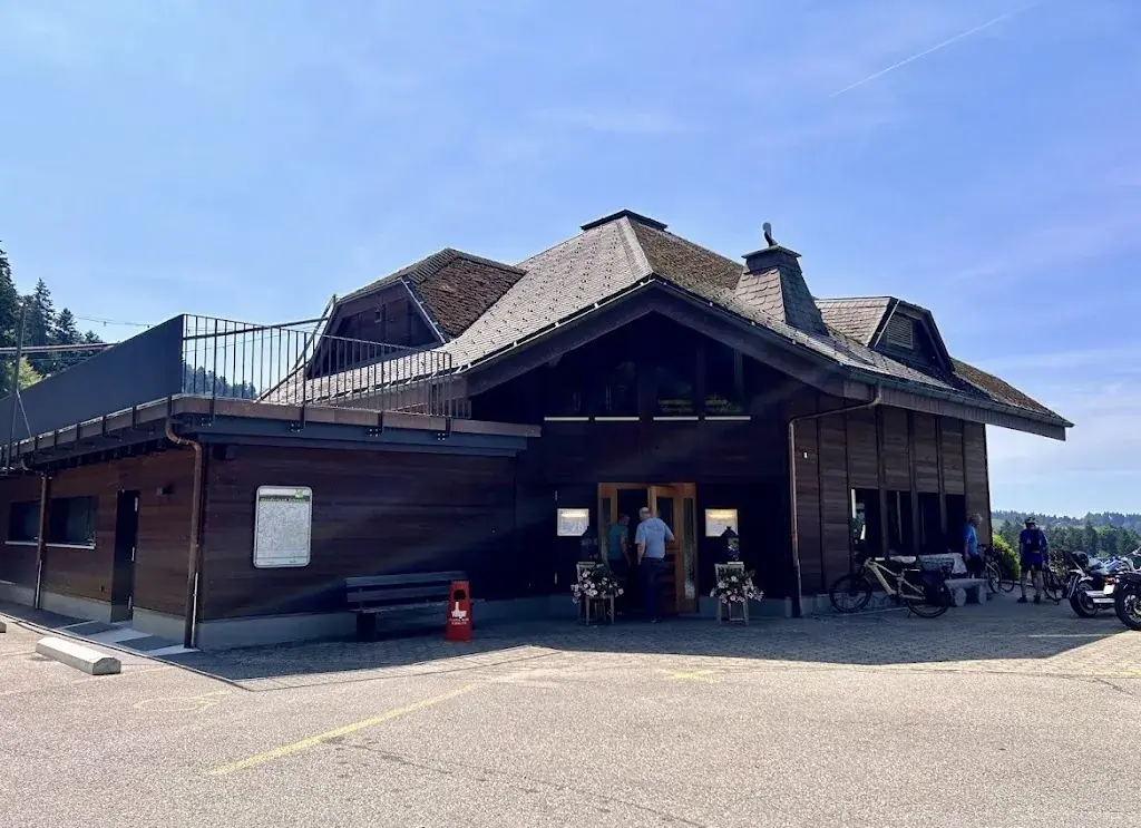 Deborah Wymann_Panoramarestaurant Fritzenfluh_Wyssachen_review