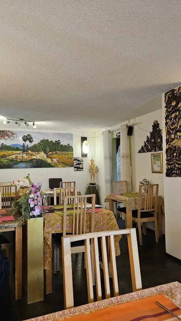 Franz Hugener_Thai Garden_Huttwil_reseña