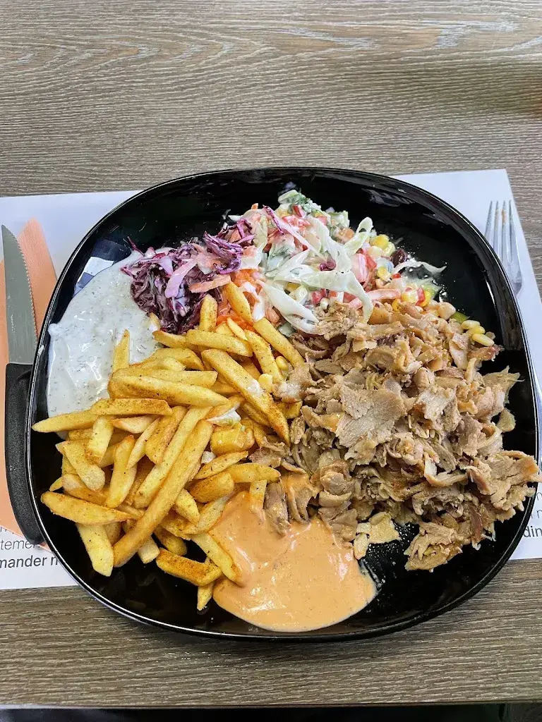 Thomas Guggisberg_Majmoon - good fast food_Huttwil_review