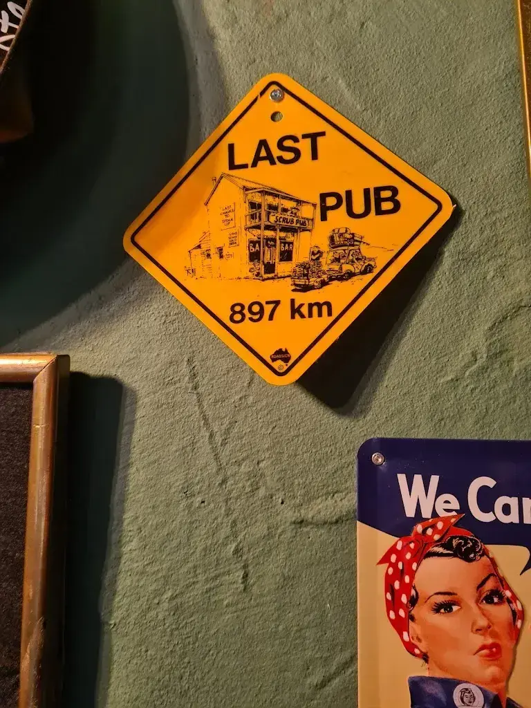 Joao Vieira_Yorkshire Pub_Huttwil_review