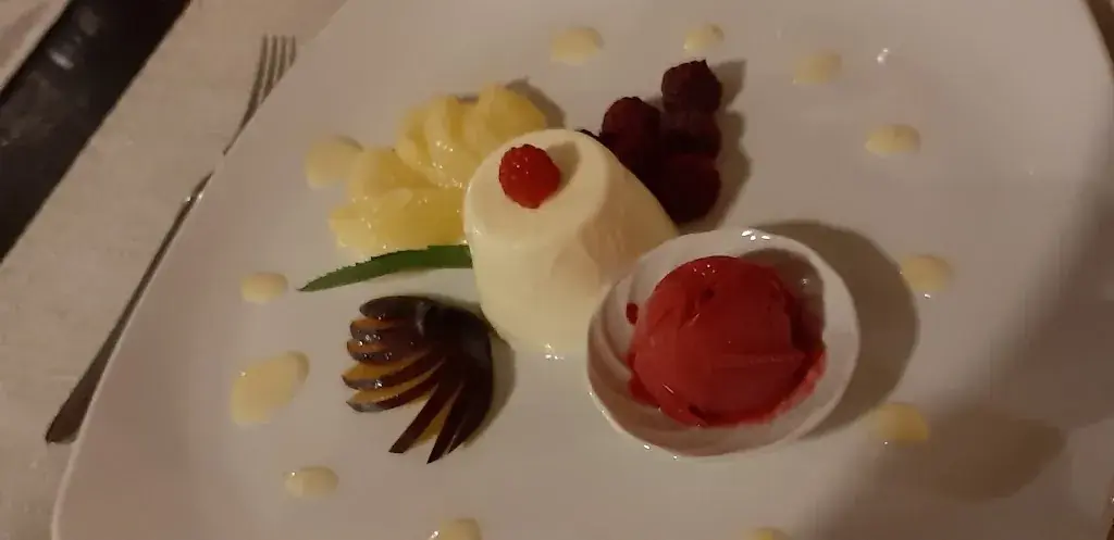 Menu_Restaurant Löwen_Berken_immagine_6