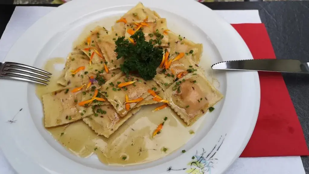 Menu_Restaurant Löwen_Berken_immagine_9