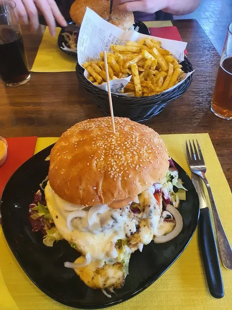 Yu uu_National_Herzogenbuchsee_avis