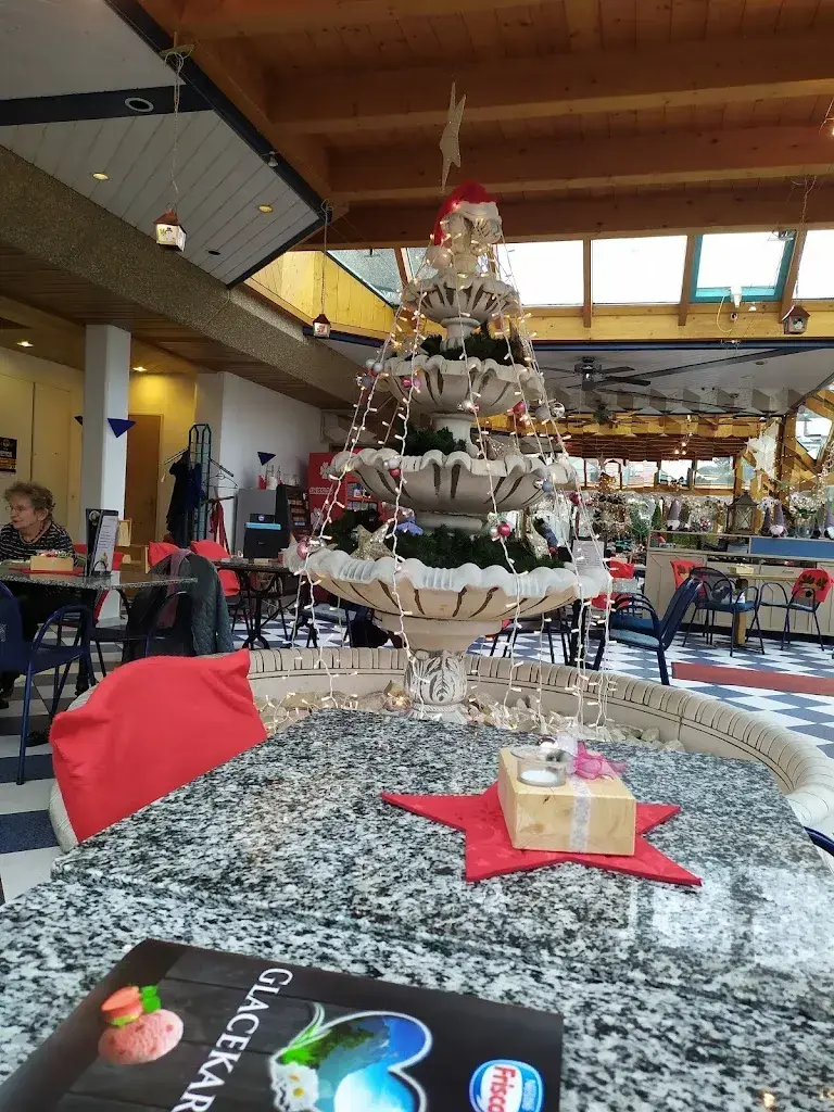 Nathan Crane_Drei Brunnen_Niederbipp_avis