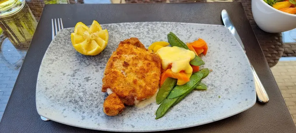 Stefan Landenberger_Restaurant Riverside_Schachen_review