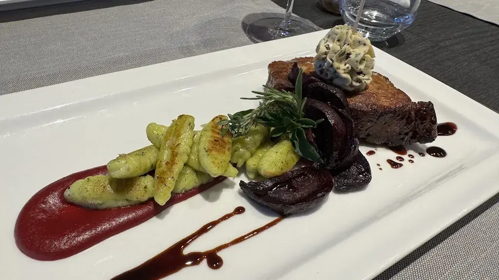 Gregor Gander-Thür_Restaurant Port Entlebuch_Entlebuch_review