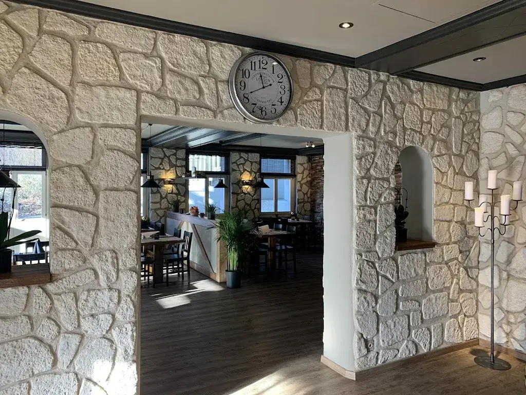 Erik Buch_Bahnhöfli Wolhusen die kleine Kneipe_Wolhusen_Bewertung