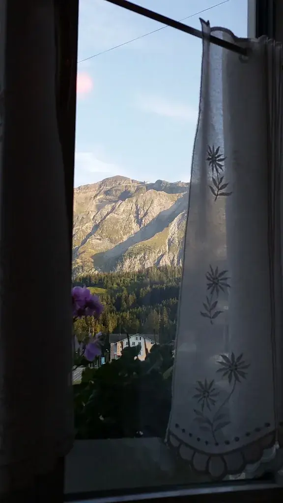 Luz Alonso_Südelhöhe_Flühli_review