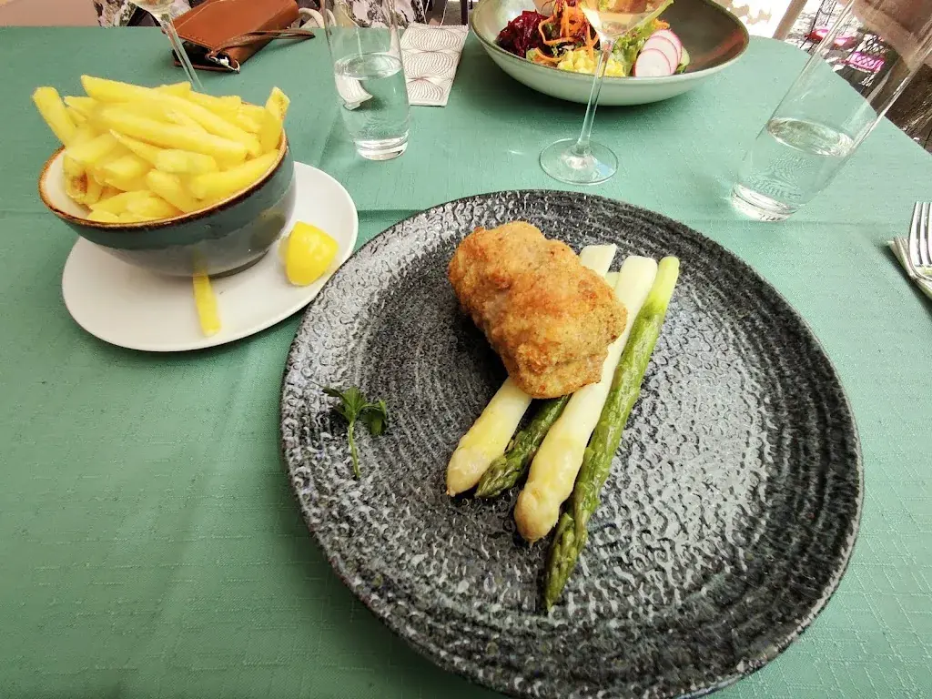 Menu_FLÜHLI Hotel Kurhaus_Flühli_imagen_6