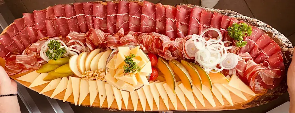 Menü_Holzwäge-Beizli_Romoos_Bild_8