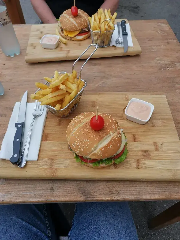 Menu_Oli's Eck Takeaway_Escholzmatt_image_3