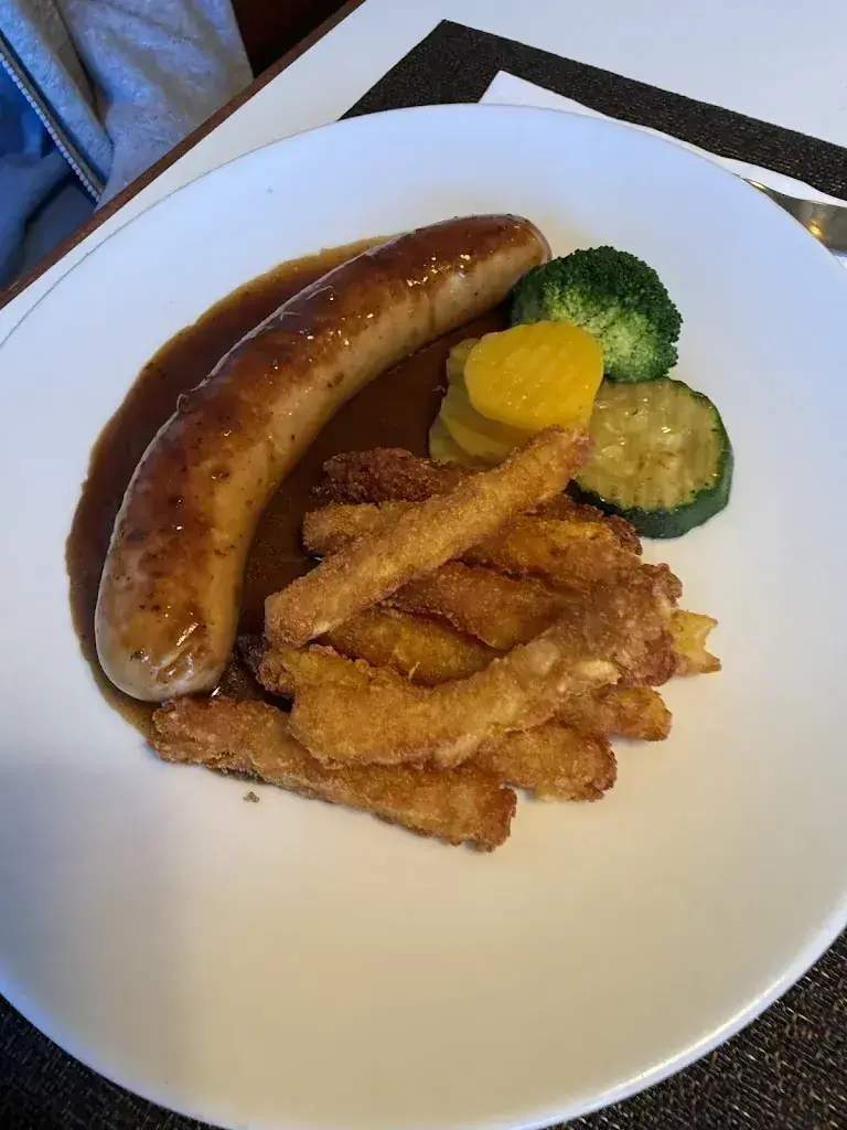 Dany Guguseli_Rosenegg_Ballwil_avis