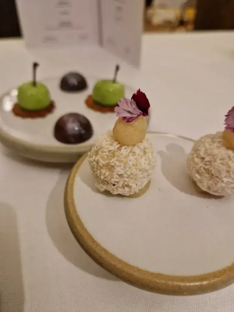 Menu_Restaurant Maihöfli » Fleisch | Vegan | Fisch | Vegetarisch_Luzern_image_9