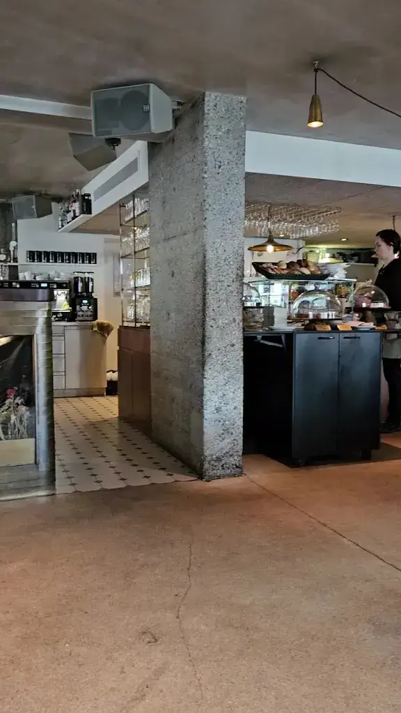 IOQ Y_Mill'Feuille_Luzern_review