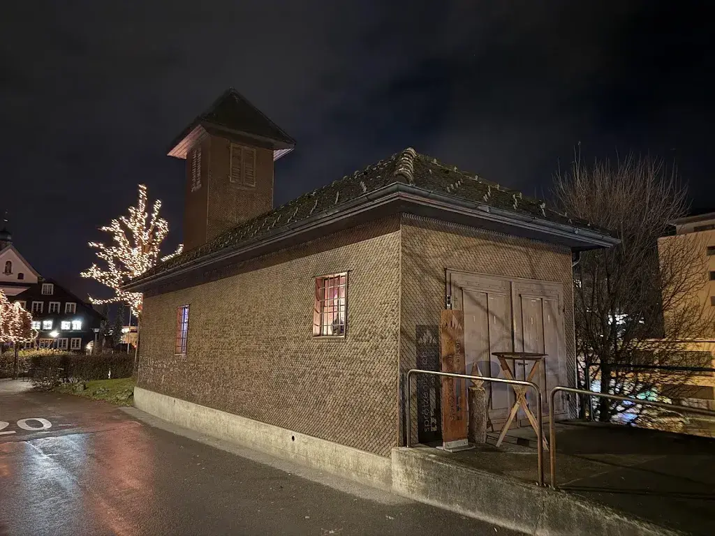 Reto Stampfli_sprötzehüsli_Ebikon_avis