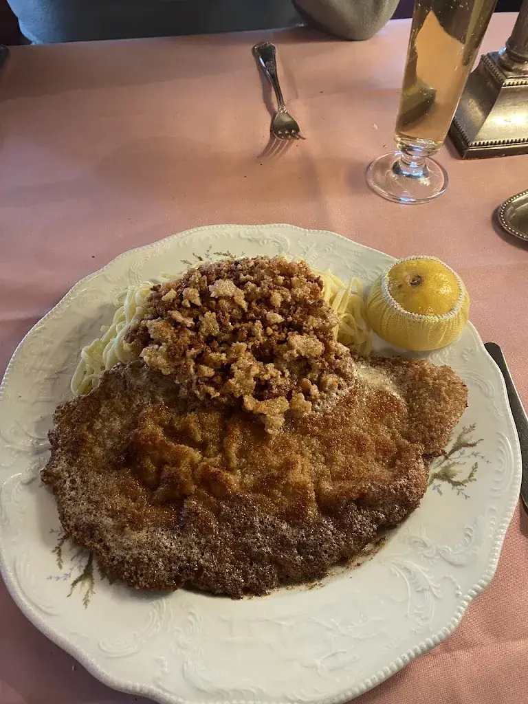 Jennifer Li_Old Swiss House_Luzern_avis