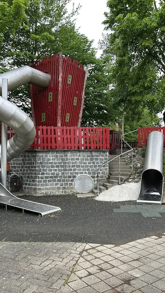 Anne Du Plessis_CHÄRNSMATT – Gasthof & Spielparadies_Rothenburg_avis