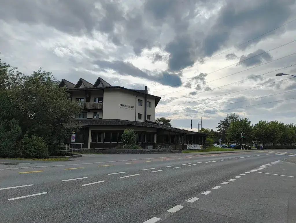 Reuben Dias_CHÄRNSMATT – Gasthof & Spielparadies_Rothenburg_avis