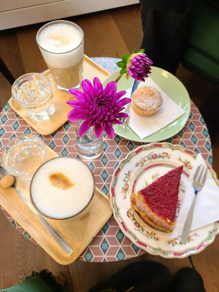 Riley_Umbels Cafe_Rothenburg_Bewertung