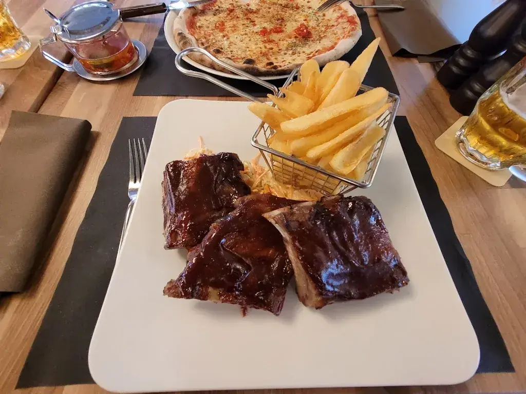 Menu_LUX Restaurant & Pizzeria_Emmen_immagine_4