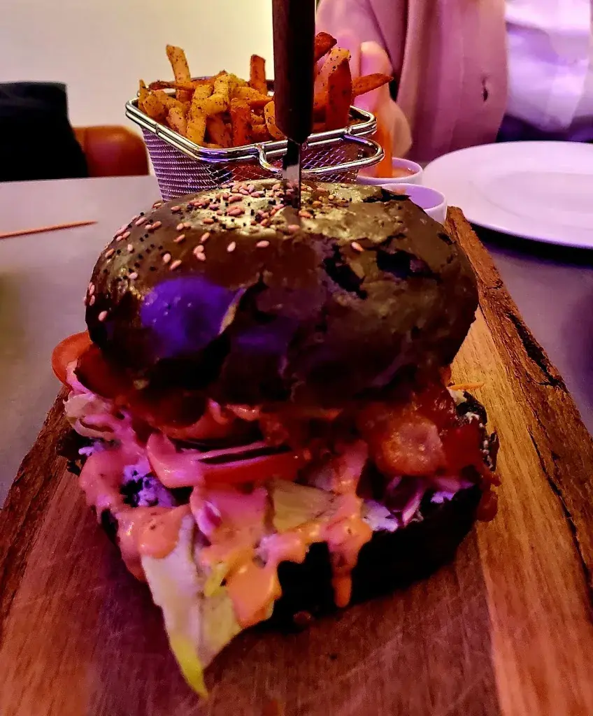 Miloš Davitković_La Tana Kitchen & Café_Neuenkirch_review