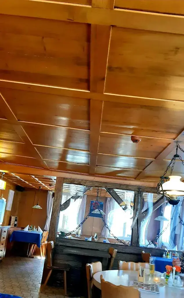 Nicole Friedel_Restaurant Adler_Hitzkirch_avis