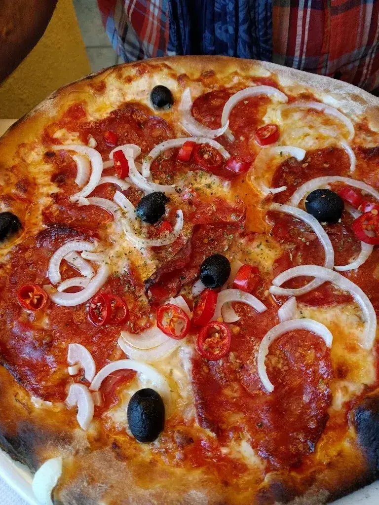 Menü_Adler Restaurant Pizzeria bei Gasthof Kreuz_Aesch_Bild_6