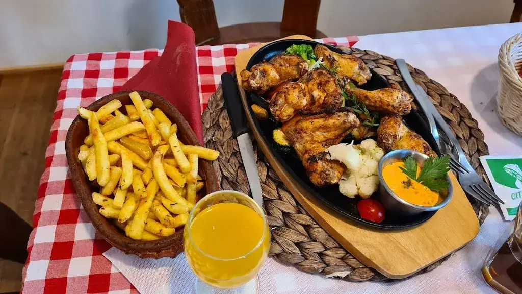 Menü_Adler Restaurant Pizzeria bei Gasthof Kreuz_Aesch_Bild_9