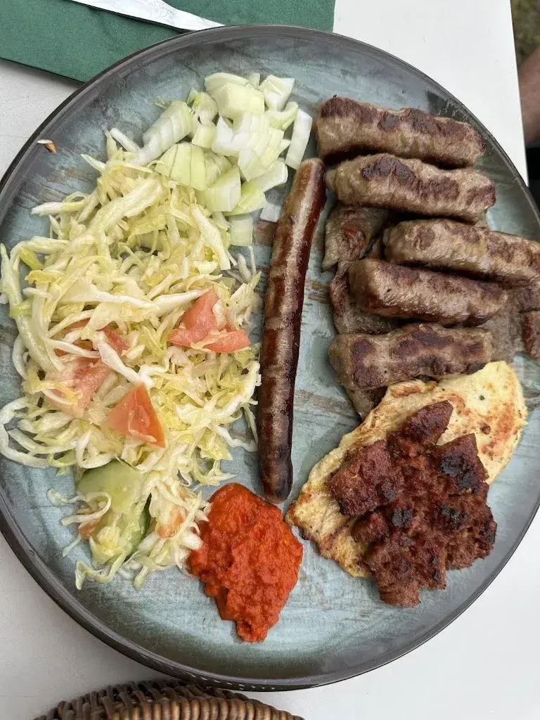 Jane Doe_Balkan Grill_Menziken_review