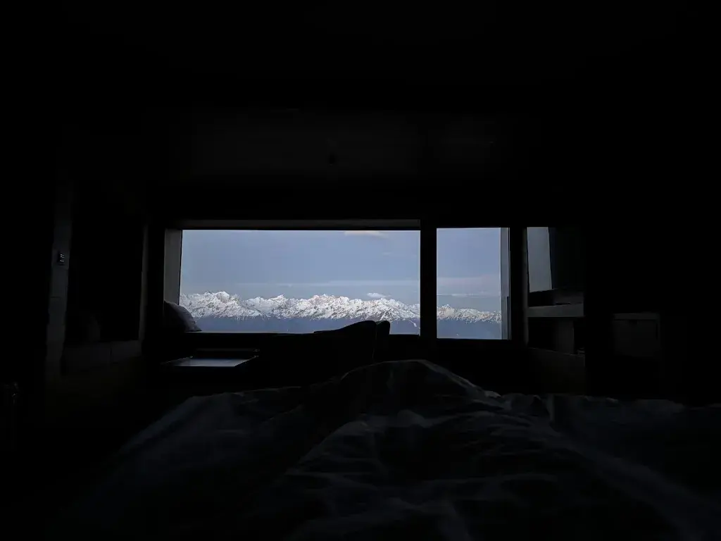 D. S._Chetzeron Hotel & Restaurant_Crans-Montana_avis