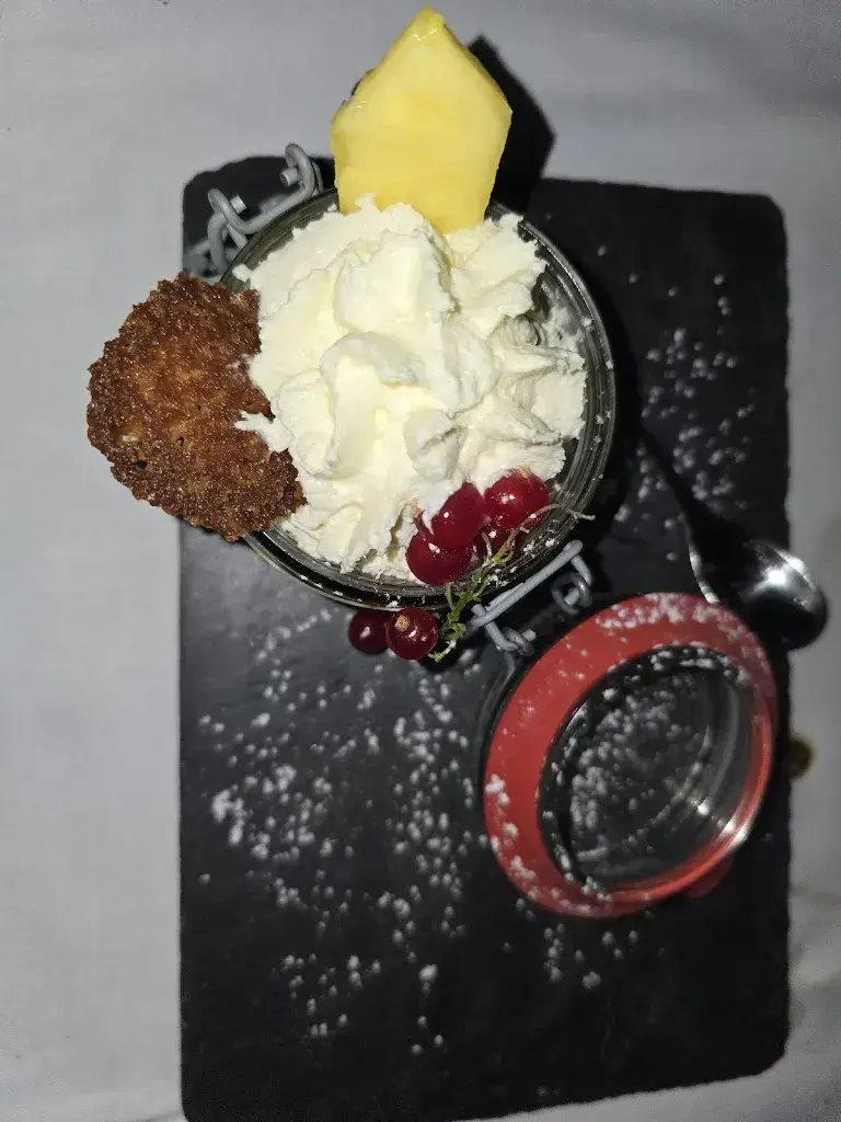 Dan Faulkner_Wirtshaus Taube Luzern_Luzern_review