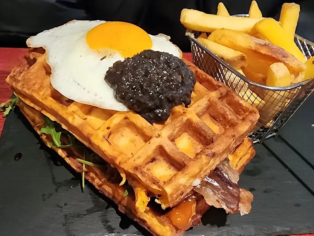 Lai Poh keng_ANTONS_Luzern_avis