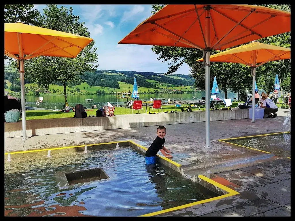 Dean Treml_Badirestaurant Cloud 1 Seebad Baldegg_Baldegg_review