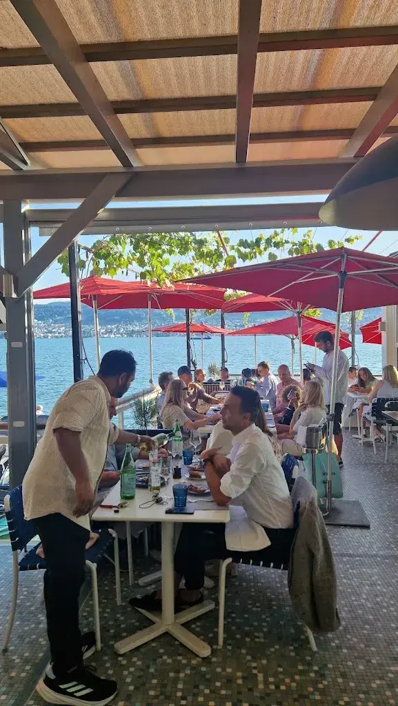 Frank Aeschbacher_Seehaus Herrliberg_Herrliberg_avis